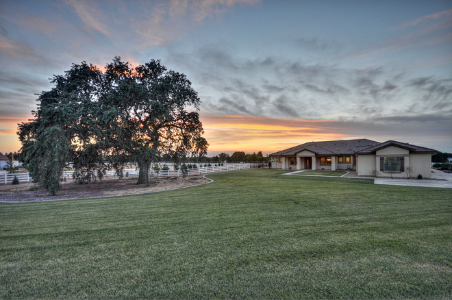 photo 1 of 12701 Bridlerack Ct, Wilton, CA 95693
