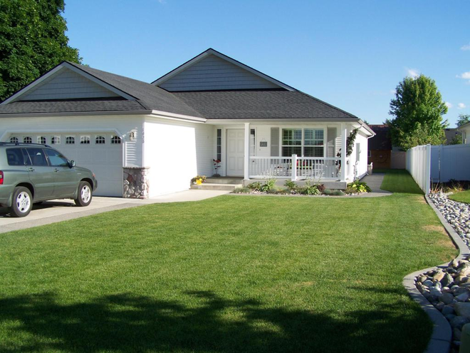 photo 1 of 1420 W Orchard Ave, Hayden, ID 83835