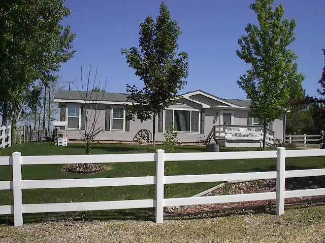 photo 1 of 26656 Bella Vista Dr, Wilder, ID 83676