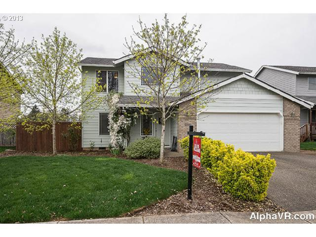 photo 1 of 205 SW Namitz Ct, Dundee, OR 97115