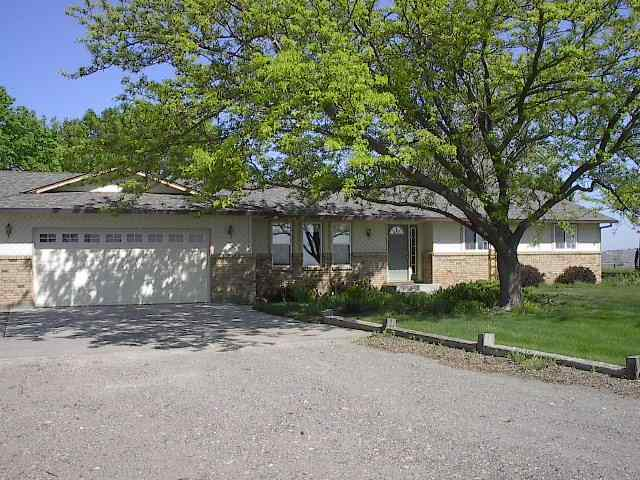 photo 1 of 2689 Williams Ln, Homedale, ID 83628