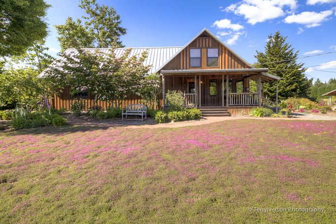 photo 1 of 21755 S Green Mountain Rd, Colton, OR 97017