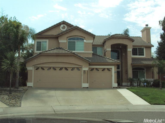 photo 1 of 8130 Hearth Pl, Antelope, CA 95843