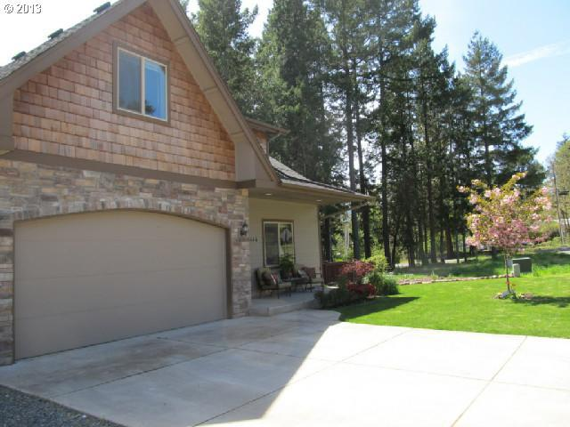 photo 1 of 48444 E Meadow Way, Oakridge, OR 97463