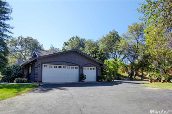 photo 1 of 8060 Rock Springs Rd, Penryn, CA 95663