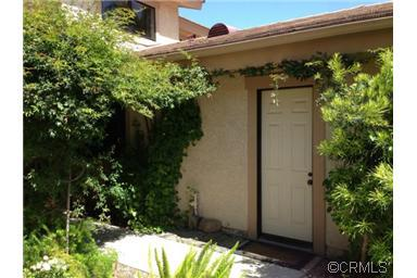 photo 1 of 30190 Yellow Feather Dr, Canyon Lake, CA 92587
