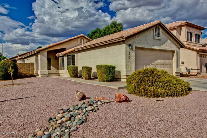 photo 1 of 4820 E Holmes Ave, Mesa, AZ 85206