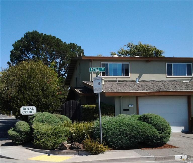 photo 1 of 3 Royal Ct, San Rafael, CA 94901