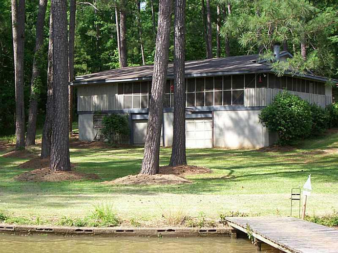 photo 1 of 948 Dennis Station Rd, Eatonton, GA 31024