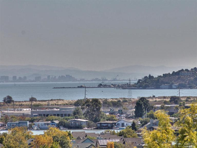 photo 1 of 175 Upper Via Casitas #20, Greenbrae, CA 94904