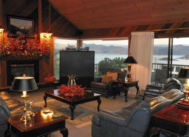photo 1 of 4736 Millerton Rd, Friant CA 93626