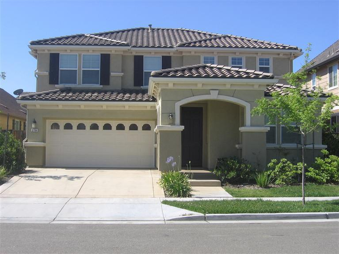 photo 1 of 2784 Garrett Pl, Woodland CA 95776