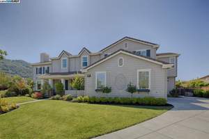 photo 1 of 7199 W Woodbury Ct, Pleasanton CA 94566