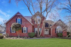 photo 1 of 1910 Brighton Dr, Murfreesboro, TN 37130