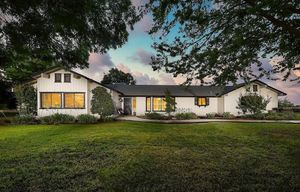 photo 1 of 13409 E Gettysburg Ave, Sanger, CA 93657