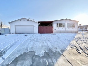 photo 1 of 523 Aloha Way, Sun Valley, NV 89433