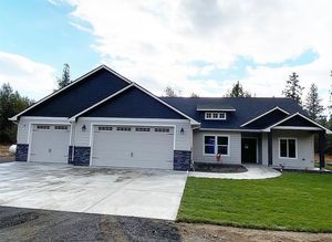 photo 1 of 1011 W Findley Rd, Deer Park, WA 99006