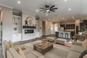 photo 1 of 613 Arion Ln, Pasadena, TX 77502