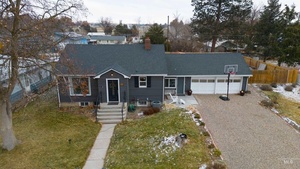 photo 1 of 806 N C St, Parma, ID 83660
