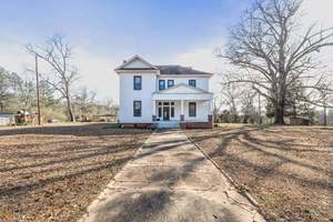 photo 1 of 3186 Collier Road, Forsyth, GA 31029