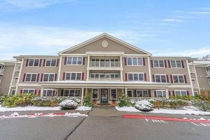 photo 1 of 34 Meeting House Ln APT 220, Stow, MA 01775