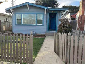 photo 1 of 527 44th St, Richmond, CA 94805