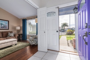 photo 1 of 971 Oak St, Brentwood, CA 94513