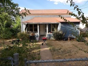photo 1 of 126 E Raymond St, Yreka, CA 96097