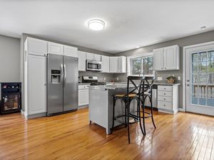photo 1 of 23 Chandler Lane, Epping, NH 03042