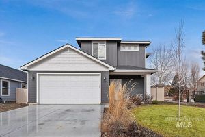 photo 1 of 136 Ada St, Horseshoe Bend, ID 83629