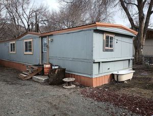 photo 1 of 375 E Jefferson St, Huntington, OR 97907