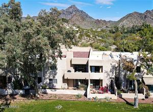 photo 1 of 2955 E ROSE Lane, Phoenix, AZ 85016