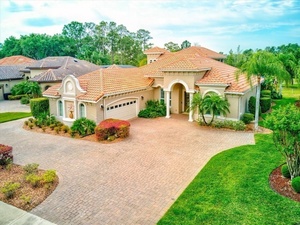 photo 1 of 9810 Santa Clara Ct, Howey in the Hills, FL 34737