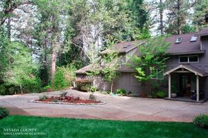 photo 1 of 14708 Echo Ridge Dr, Nevada City CA 95959