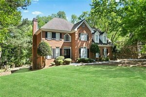 photo 1 of 1515 Natchez Way, Grayson, GA 30017