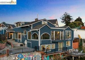 photo 1 of 862 Walnut St, Alameda, CA 94501