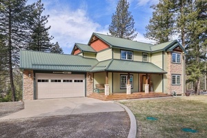 photo 1 of 21320 W South Bank Rd, Nine Mile Falls, WA 99026