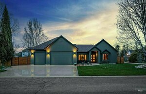 photo 1 of 9485 W River Beach Ln, Garden City, ID 83714