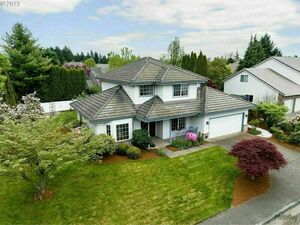 photo 1 of 2207 Marie Ln, Eugene, OR 97408