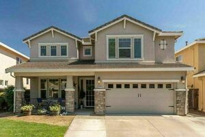 photo 1 of 1477 Regent Cir, Lincoln, CA 95648