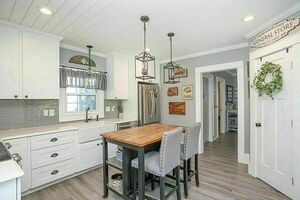 photo 1 of 83 Walnut St, Abington, MA 02351