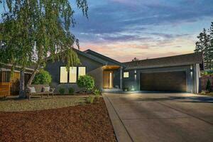 photo 1 of 1302 El Moro Dr, Campbell, CA 95008