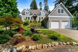 photo 1 of 10554 SE Sedgwick Rd, Port Orchard, WA 98366