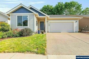 photo 1 of 1029 Harbour Ln NE, Keizer, OR 97303