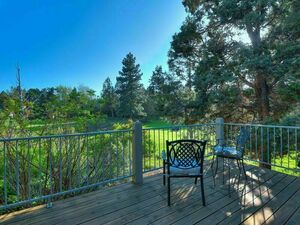 photo 1 of 3041 NW Golf View Dr, Bend, OR 97703