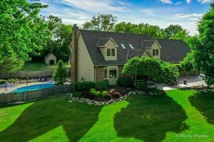 photo 1 of 1717 W Reiche Ln, McHenry, IL 60051