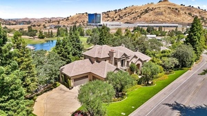 photo 1 of 21788 Brighton Crest Dr, Friant, CA 93626