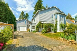 photo 1 of 3617 C St, Washougal, WA 98671
