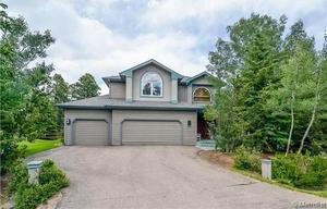 photo 1 of 2292 Hiwan Dr, Evergreen CO 80439