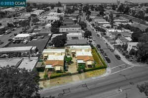 photo 1 of 902 Harbor St, Pittsburg, CA 94565